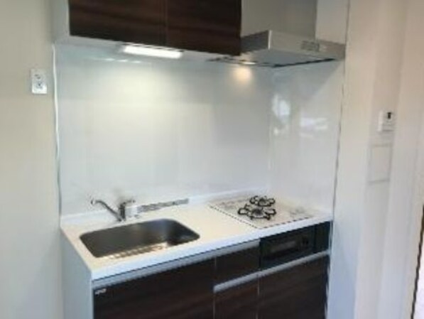 テンポ・フェリーチェ栄の物件内観写真